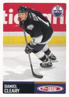 02-03 Topps Total - Daniel CLEARY č. 214